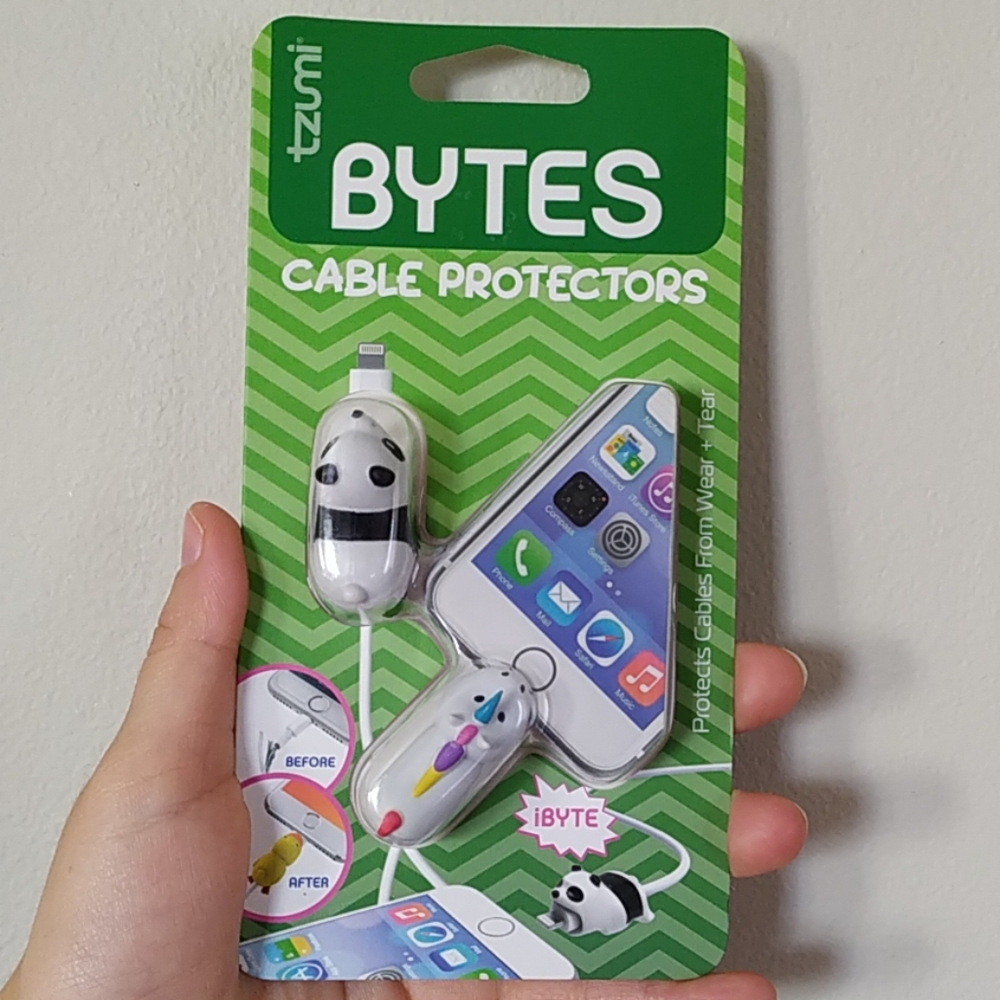 Tzumi bytes Cable protectors
